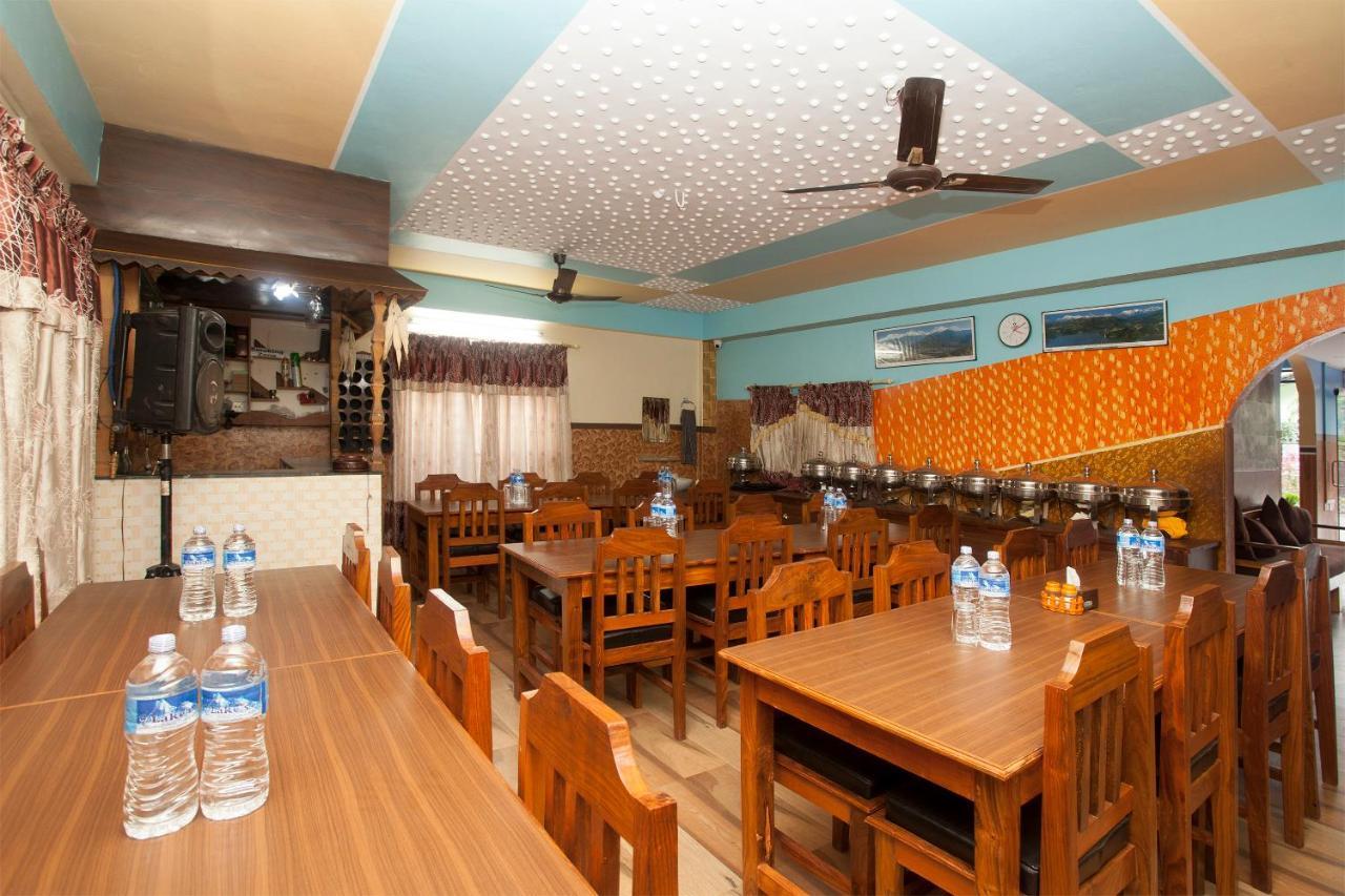 Hotel Middle Point Pvt Ltd Pokhara Zewnętrze zdjęcie
