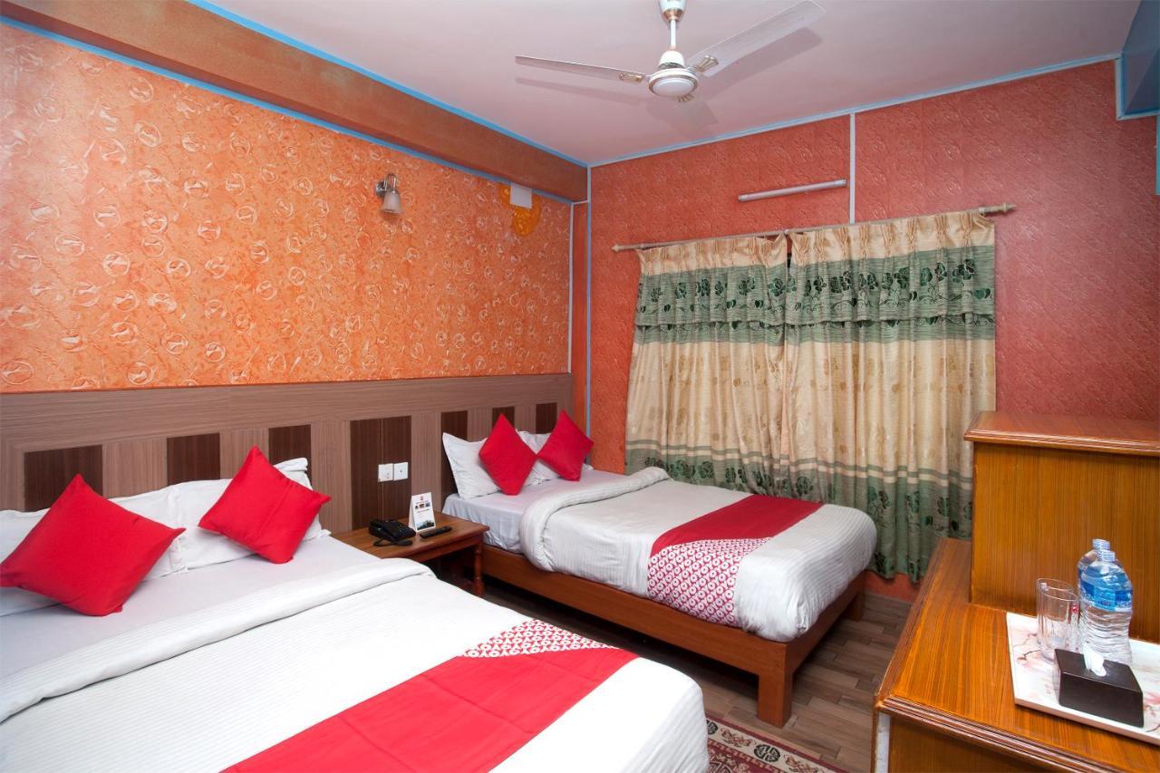 Hotel Middle Point Pvt Ltd Pokhara Zewnętrze zdjęcie