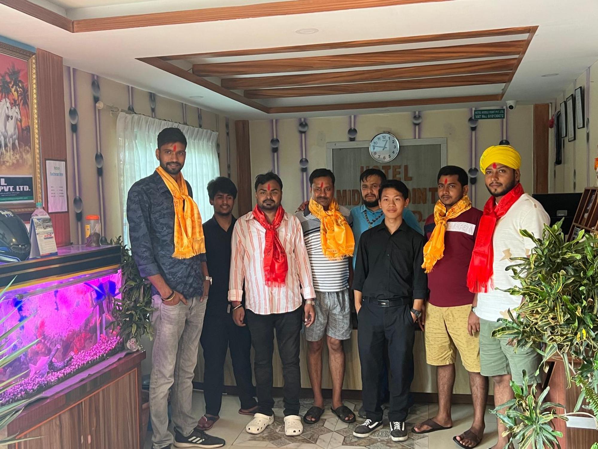 Hotel Middle Point Pvt Ltd Pokhara Zewnętrze zdjęcie